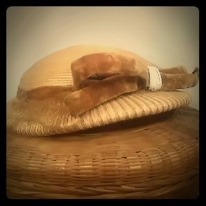 Vintage Ladies Hat